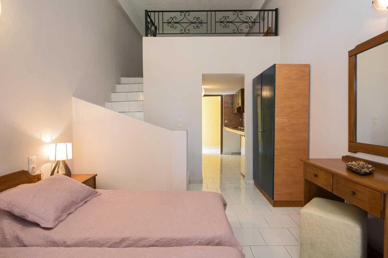 Bristol Residence Рода Екстериор снимка