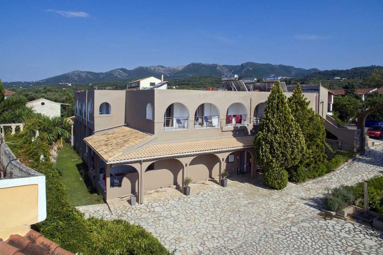 Bristol Residence Рода Екстериор снимка